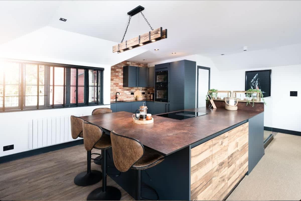 Stunning Waterfront Apartment With Spectacular Views & Parking At 'Captains Loft' Falmouth Zewnętrze zdjęcie